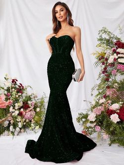 Style FSWD0633 Faeriesty Green Size 4 Sequined Floor Length Mermaid Dress on Queenly