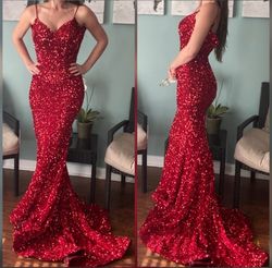 Style -1 Portia and Scarlett Red Size 10 Train Plunge Floor Length Mermaid Dress on Queenly
