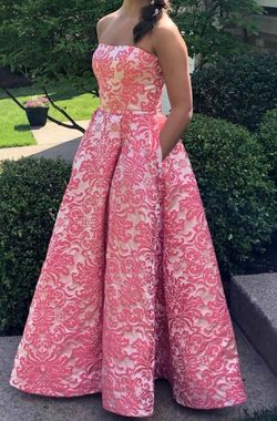 Style 53379 Sherri Hill Pink Size 4 50 Off Prom Ball gown on Queenly