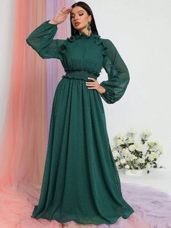Style FSWD0955 Faeriesty Green Size 12 Polyester Plus Size Floor Length Straight Dress on Queenly