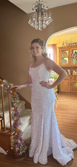 Style -1 Sherri Hill White Size 6 Prom Mermaid Dress on Queenly