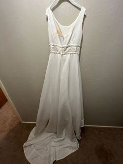 Style -1 White Size 0 Train Dress on Queenly
