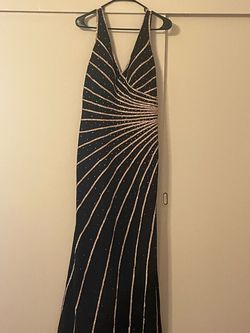 Style -1 Ellie Wilde Black Size 14 Jewelled Jersey Side slit Dress on Queenly