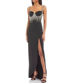 Style -1 Black Size 8 Side slit Dress on Queenly
