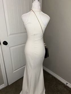 Style -1 White Size 4 Mermaid Dress on Queenly