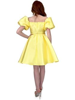 Style 8215 Marc Defang Yellow Size 10 Sleeves Square Neck Cocktail Dress on Queenly