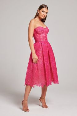 Style NM076HPXS Nadine Merabi Multicolor Size 0 Hot Pink Tall Height Straight Dress on Queenly