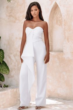 Style MALIA Lavish Alice White Size 4 Straight Engagement Polyester Bridal Shower Jumpsuit Dress on Queenly