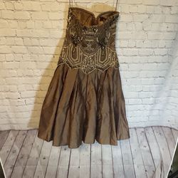 Pamella Roland Brown Size 6 Sequined Cocktail Dress on Queenly