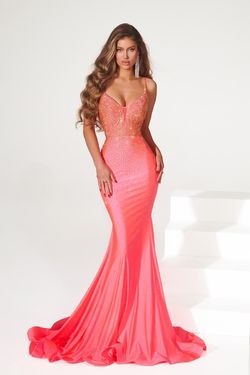 Style PS22518 Portia and Scarlett Orange Size 6 Peach Floor Length Mermaid Dress on Queenly