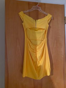 Style -1 B. Darlin Yellow Size 4 Homecoming 70 Off 50 Off Cocktail Dress on Queenly