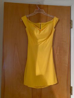 Style -1 B. Darlin Yellow Size 4 -1 Nightclub Cocktail Dress on Queenly
