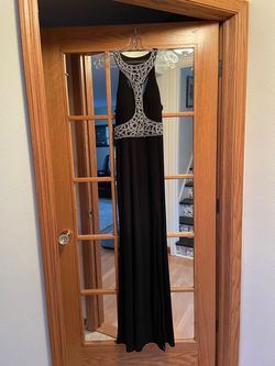 Dancing Queen Black Size 8 70 Off High Neck 50 Off Straight Dress on Queenly
