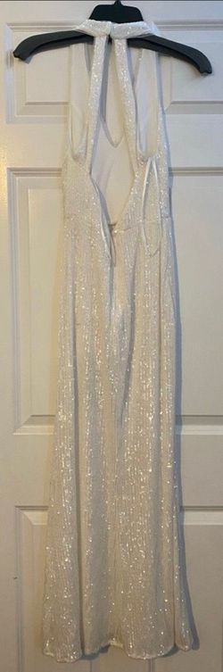 Xscape White Size 4 50 Off Engagement Straight Dress on Queenly