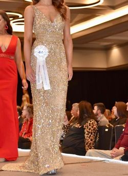 Sherri Hill Gold Size 2 Jewelled Straight Mermaid Dress on Queenly