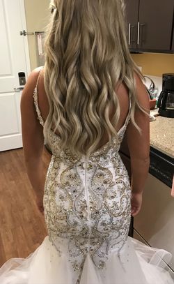 Mac Duggal White Size 4 Mermaid Dress on Queenly