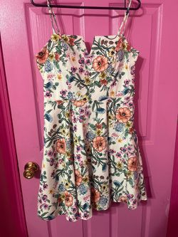 Macy's Multicolor Size 16 Plunge Cocktail Dress on Queenly