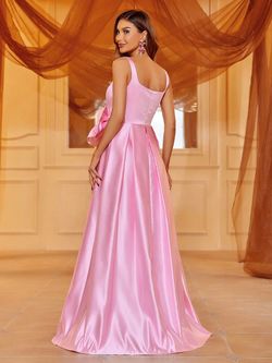 Style FSWD1358 FAERIESTY Pink Size 4 Ball gown on Queenly