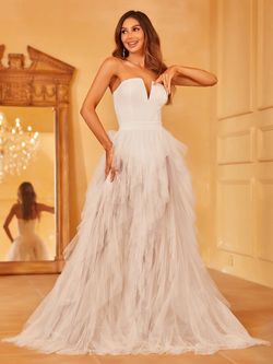 Style FSWB7030 Faeriesty White Size 6 Bridgerton Floor Length Cotillion Ball gown on Queenly