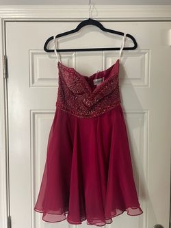 Sherri Hill Red Size 4 Cocktail Dress on Queenly