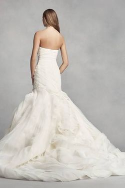 Vera Wang White Size 4 Wedding Strapless Mermaid Dress on Queenly