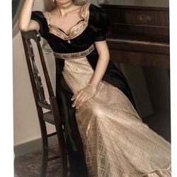 Wonderland By Lilian Gold Size 0 Bridgerton A-line Dress on Queenly