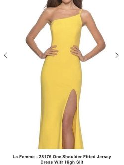 LA FEMME Yellow Size 4 Black Tie $300 Floor Length Straight Dress on Queenly