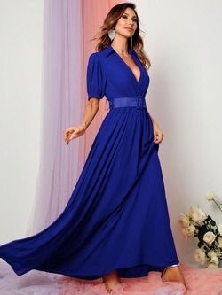 Style FSWD1113 Faeriesty Royal Blue Size 4 V Neck Fswd1113 Straight Dress on Queenly