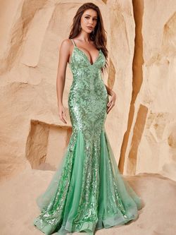 Style FSWD0673 Faeriesty Green Size 0 Polyester Sheer Mermaid Dress on Queenly