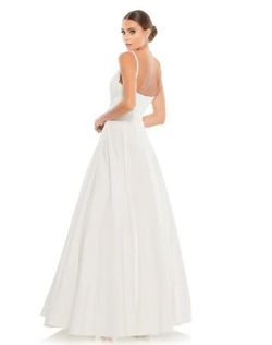 Mac Duggal White Size 14 Floor Length V Neck Pockets Polyester Spaghetti Strap Ball gown on Queenly
