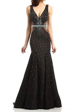 Style 6052 Johnathan Kayne Black Size 6 Plunge Train Dress on Queenly