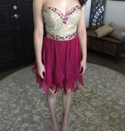 Sherri Hill Pink Size 4 Beaded Top Barbiecore Cocktail Dress on Queenly
