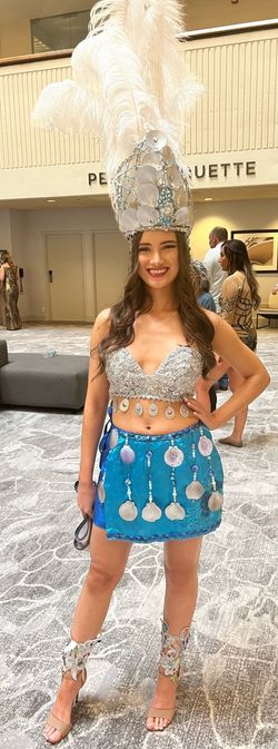 Style Custom Kirsten Regalado Blue Size 2 Midi Pageant Cocktail Dress on Queenly
