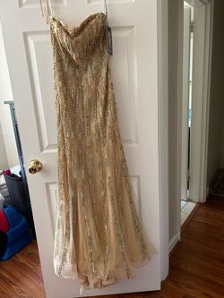Style -1 Mac Duggal Nude Size 4 Military Floor Length Prom Mermaid Dress on Queenly