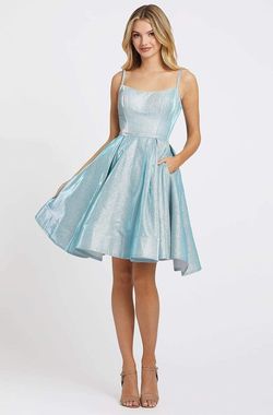Mac Duggal Blue Size 0 Cocktail Dress on Queenly
