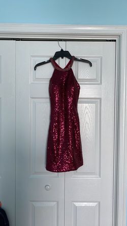 Alyce Paris Red Size 0 Free Shipping Burgundy Cocktail Dress on Queenly