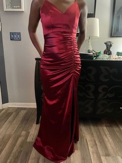 Windsor Red Size 0 Floor Length Prom Side slit Dress on Queenly