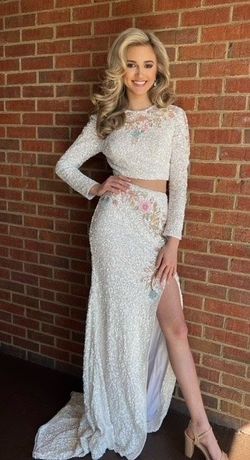 Sherri Hill White Size 00 Prom Floor Length Side slit Dress on Queenly