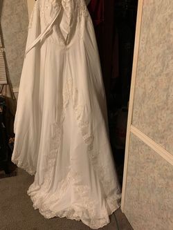 White Size 22 Train Dress on Queenly