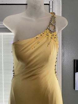 Clarisse Yellow Size 8 Prom A-line Dress on Queenly
