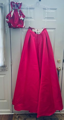 Vienna Hot Pink Size 00 Two Piece Halter Ball gown on Queenly