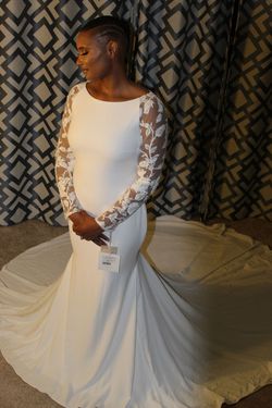 Pronovias White Size 14 Floor Length Custom Mermaid Dress on Queenly