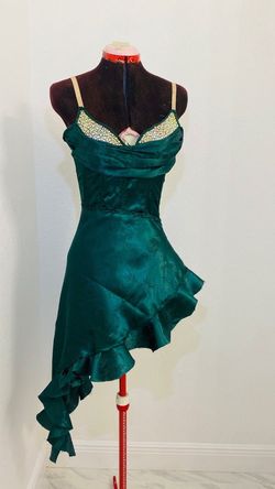 Ethereal Designs Green Size 4 Free Shipping Cocktail Dress on Queenly