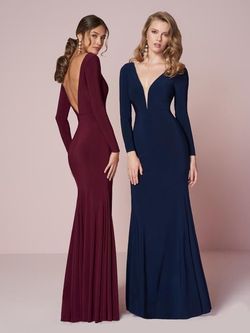Style 48004 House Of Wu Blue Size 12 Jersey Plus Size Long Sleeve Tall Height Mermaid Dress on Queenly