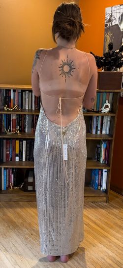 Meshki Nude Size 8 Bachelorette Pageant Side slit Dress on Queenly