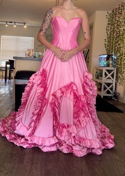 Style 51578 Sherri Hill Pink Size 4 Satin Barbiecore Strapless Pageant Ball gown on Queenly