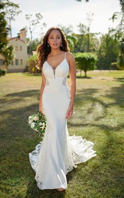 Style 7118 Stella York White Size 12 Flare Plus Size Train Straight Dress on Queenly