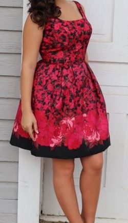 Sherri Hill Red Size 8 Square Cocktail Dress on Queenly