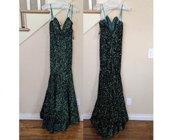 Style Emerald Green Sequined Strapless Sweetheart Neckline Mermaid Formal Dress Amelia Green Size 12 Sheer Prom Plus Size Mermaid Dress on Queenly