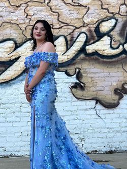Cinderella Divine Blue Size 8 Prom Floor Length Mermaid Dress on Queenly
